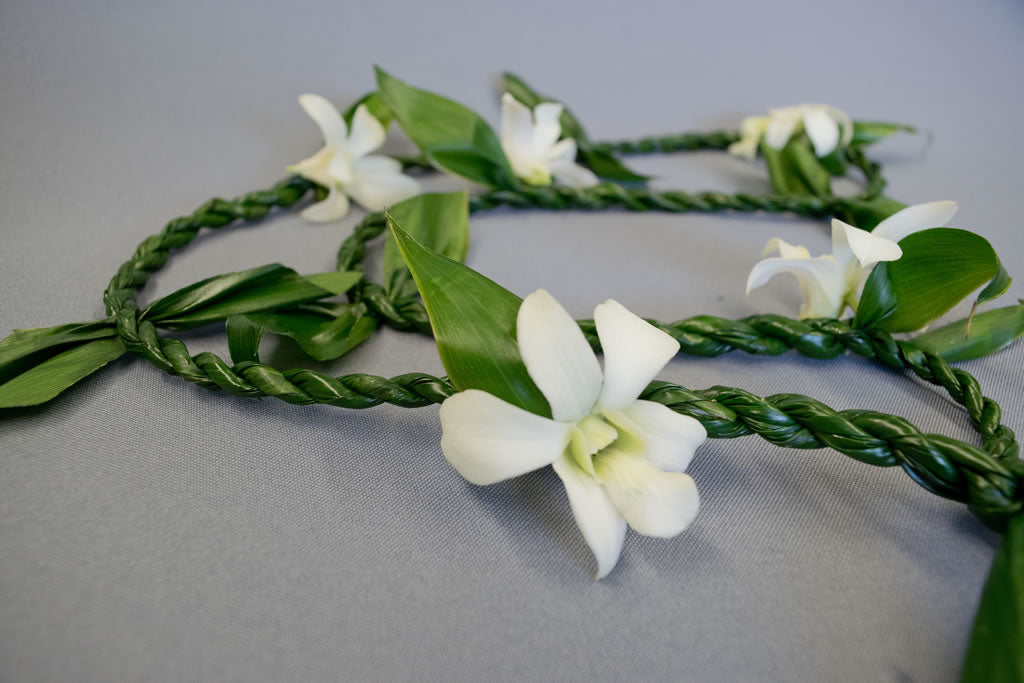 Single Ti Leaf Lei with Orchid Accents